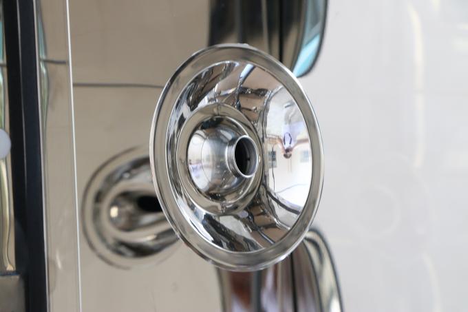 Rotary spray mouth for 360° cleaning coverage