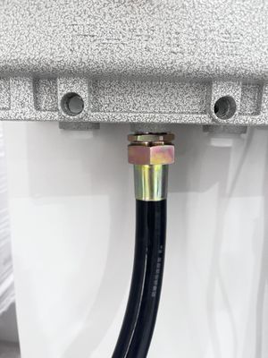 Sala de ducha de aire totalmente automática de acero inoxidable 304 con velocidad de aire de 25-28M/S y tiempo de ducha ajustable de 0-99s