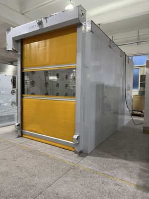 Ducha de aire industrial de trabajo pesado con diseño segmentado a prueba de viento y cortina resistente a las lágrimas de 0,8 mm para salas limpias conformes con ISO 14644-1