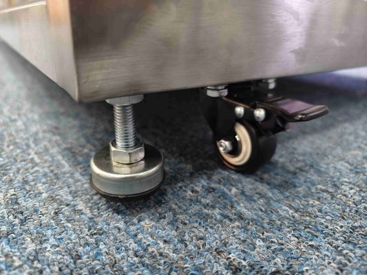Armario de sala limpia de vidrio con filtración HEPA y capacidad de 25 personas para el almacenamiento de prendas de acero inoxidable conforme a la norma ISO 14644