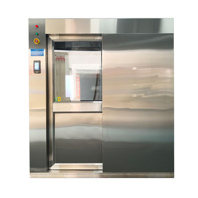 Ducha inteligente con puerta corredera con reconocimiento facial.